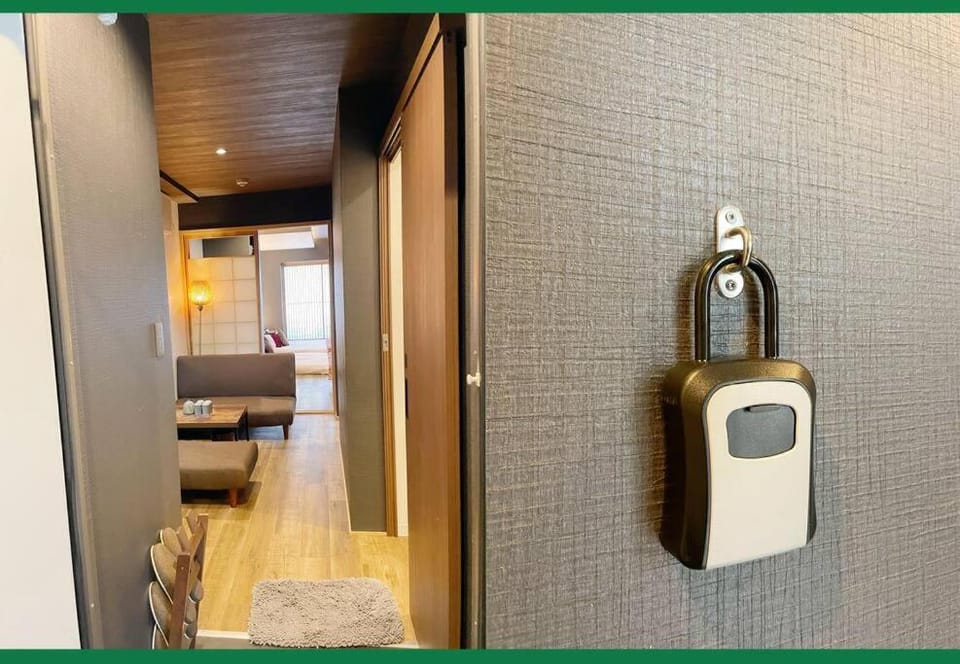 民泊越前ビル501号室 Apartment in Osaka