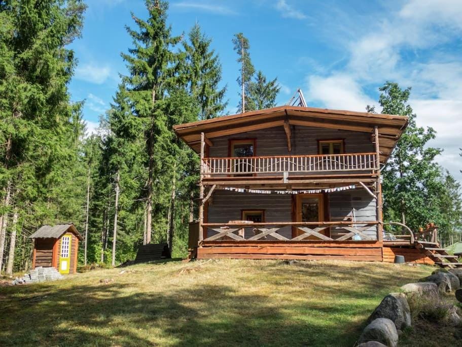 Elupuu forest cabin with sauna Cabin in Estonia