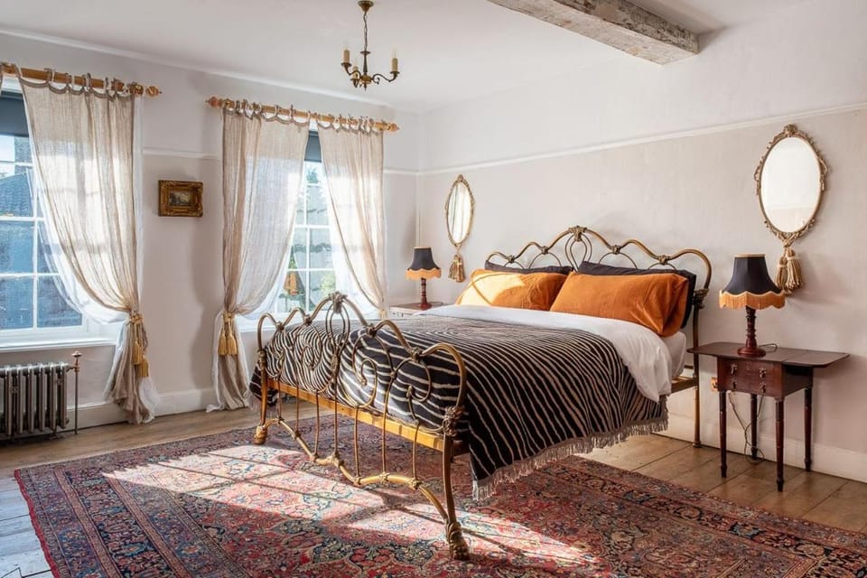 Luxury Georgian Townhouse in heart of Norwich Sleeps 4 Apartment in Norwich