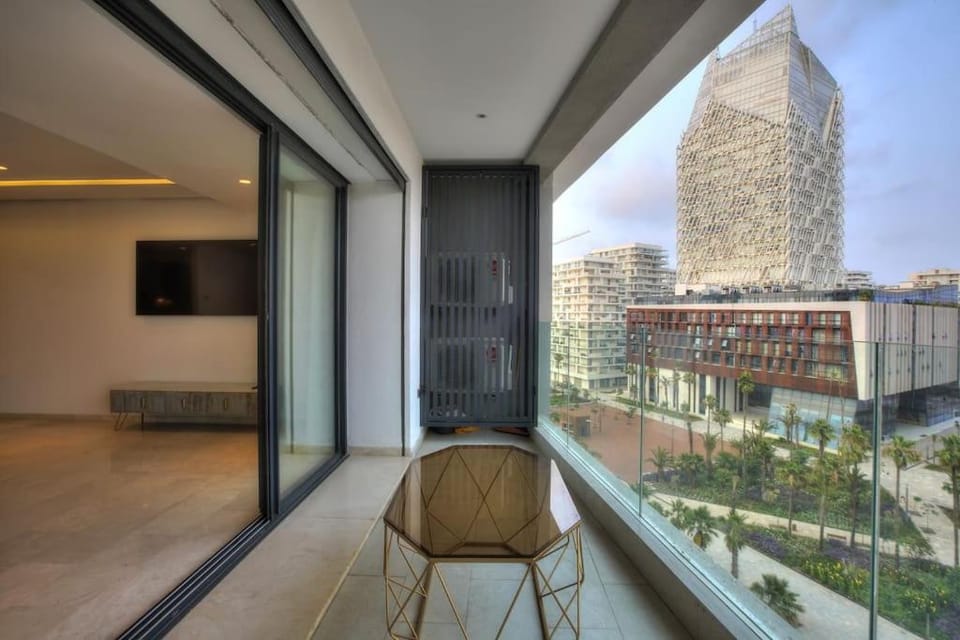 Appart en face de la tour CFC Apartment in Casablanca