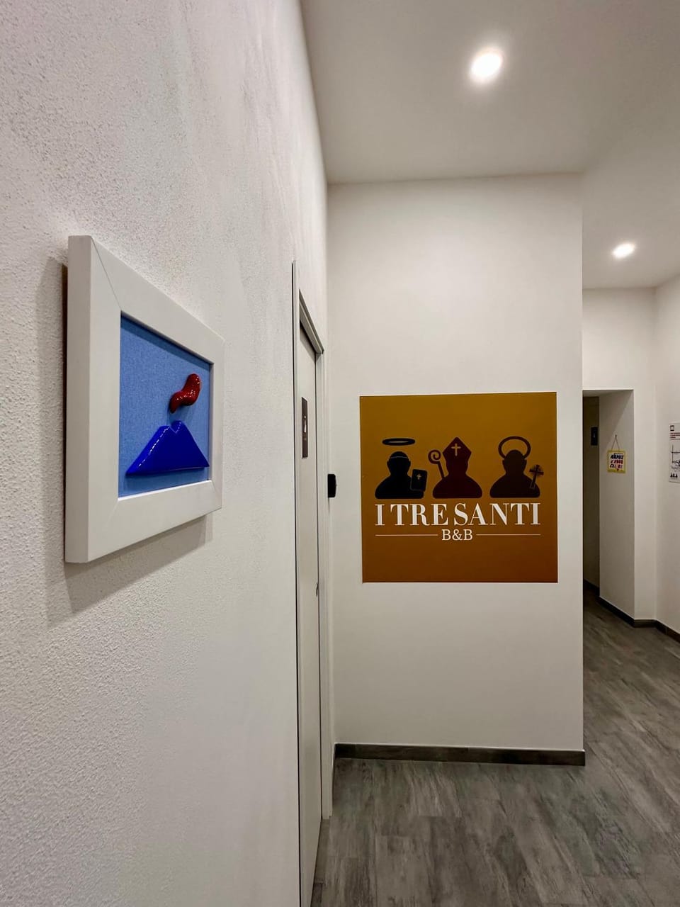 B&B I TRE SANTI Bed and Breakfast in Naples