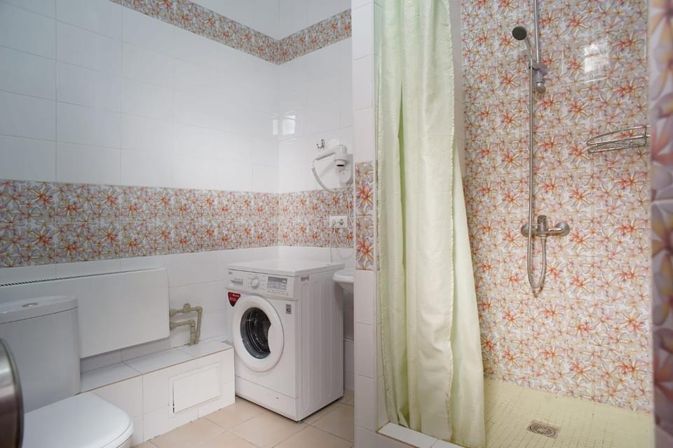 Shower, Toilet, washing machine