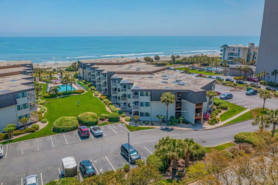 Golden Mile - Oceanfront Retreat Myrtle Beach House in Myrtle Beach