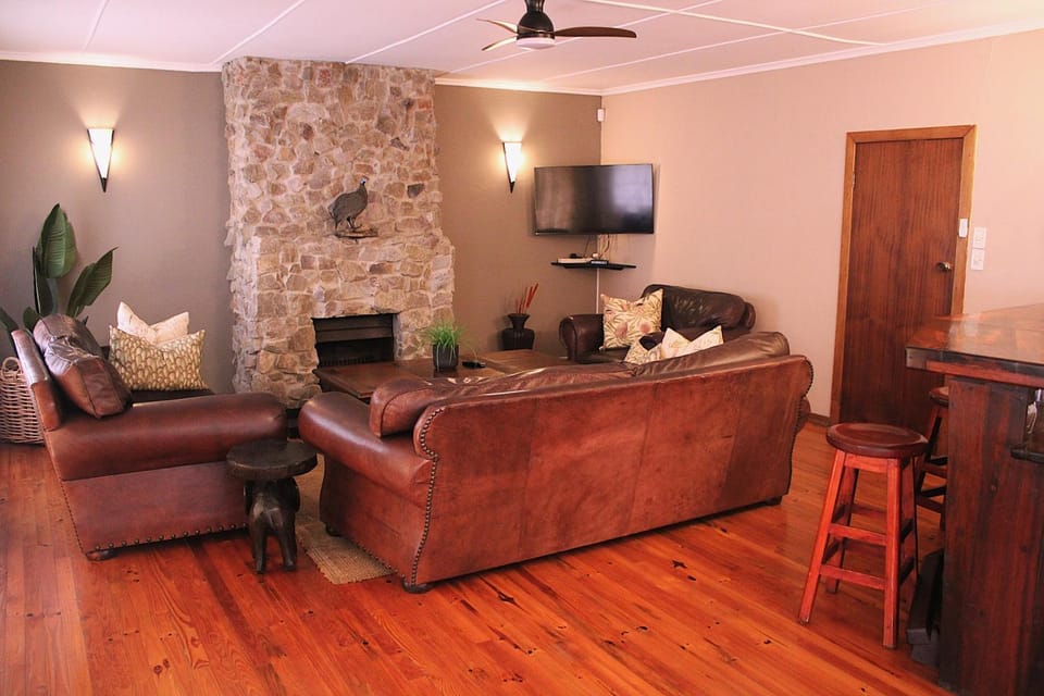 Lounge or bar