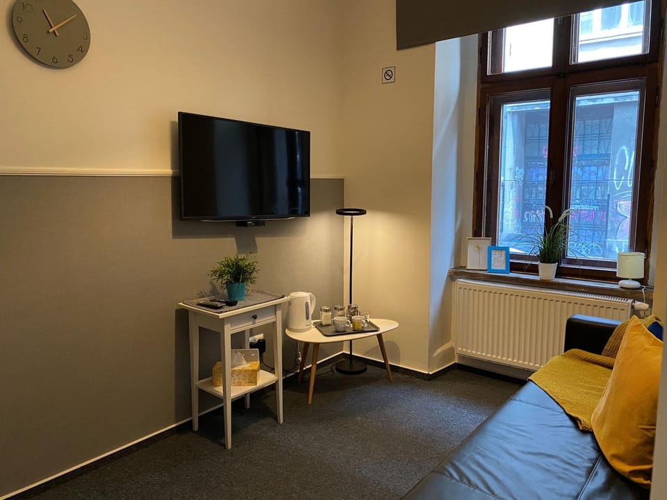 TV and multimedia