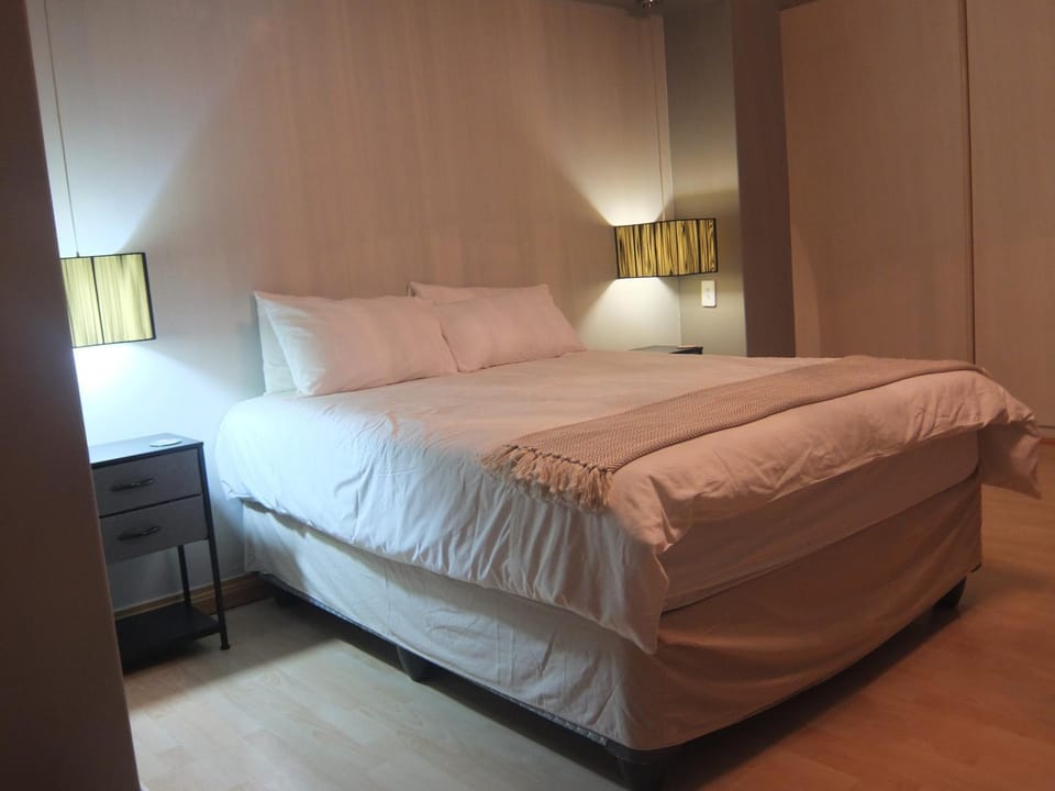 Bedroom, Garden view