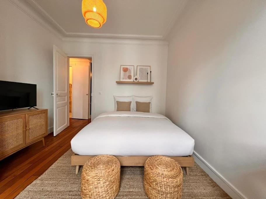 Apartment 1 Bedroom # Paris 14 # Alesia Apartment in Paris