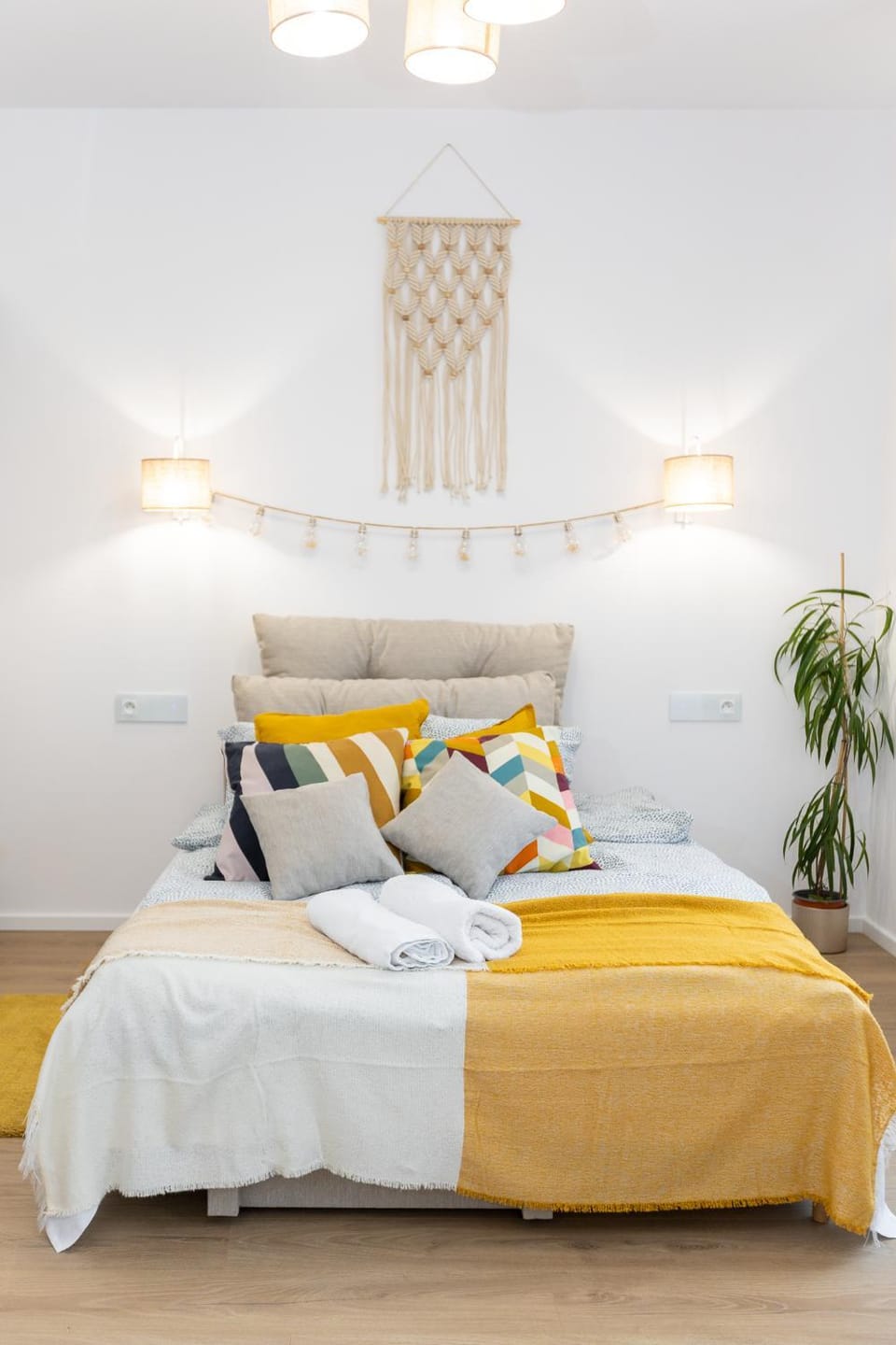 Bed, Bedroom