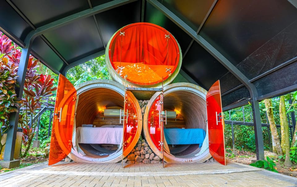 Arenal Secret Gardens Capsule hotel in La Fortuna