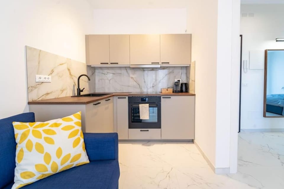 [Elegante e Moderno Appartamento]-Colin Home Apartment in Sanremo