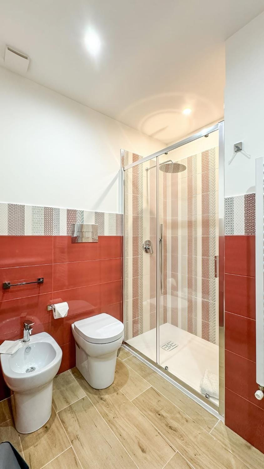 Shower, Toilet, Bathroom, bidet