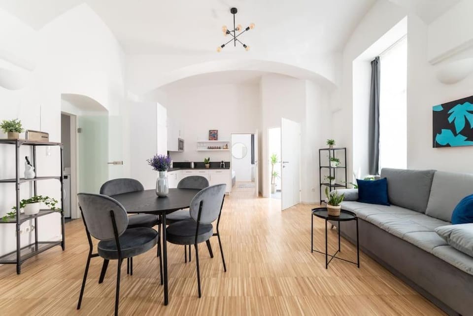 Spacious 2BR Near Attractions by HM Apartment in Vienna