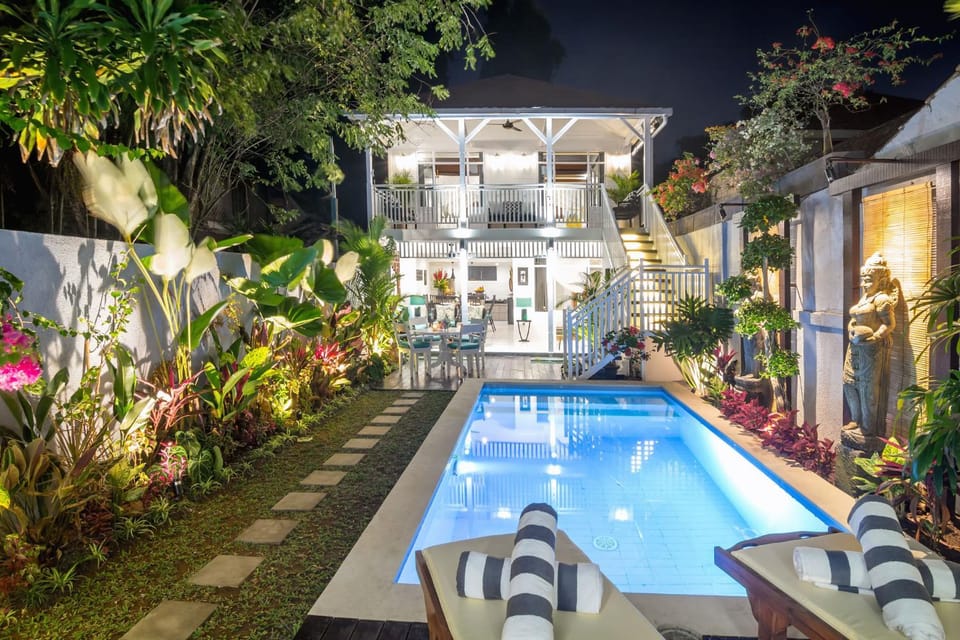 Property building, Night, Garden view, Swimming pool