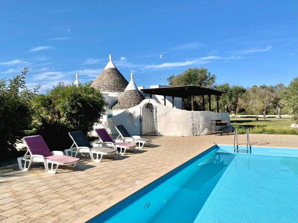 Natural landscape, Garden view, Pool view, Swimming pool, sunbed