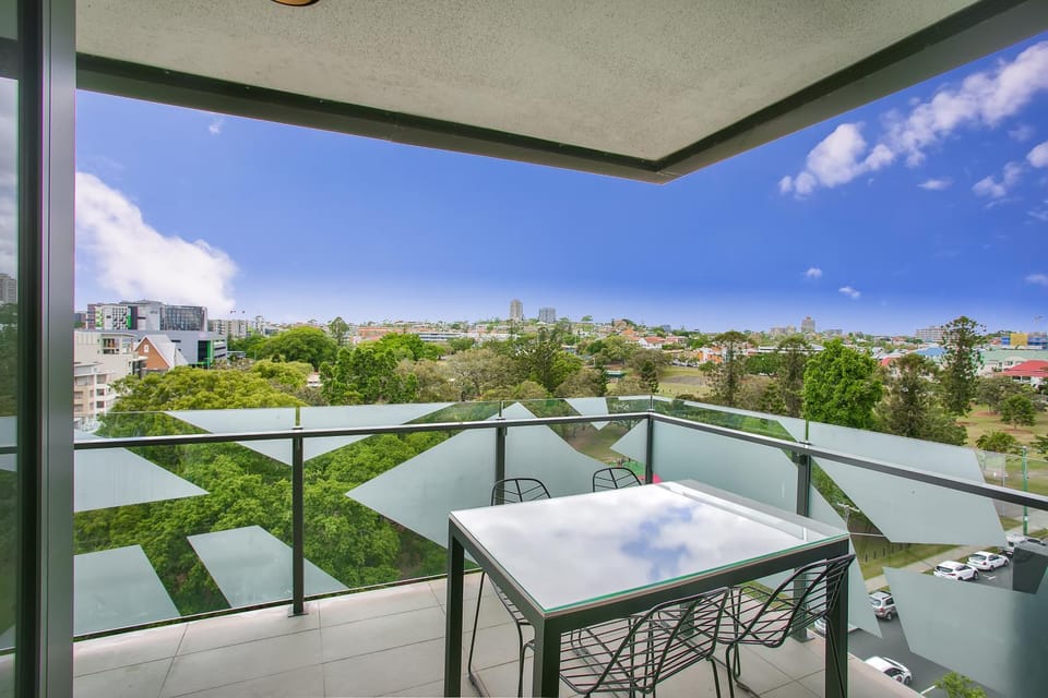 Facade/entrance, People, View (from property/room), Balcony/Terrace, Balcony/Terrace, Lobby or reception, Other, Floor plan, On site, Guests, Garden view, Garden view, Area and facilities, group of guests, Family