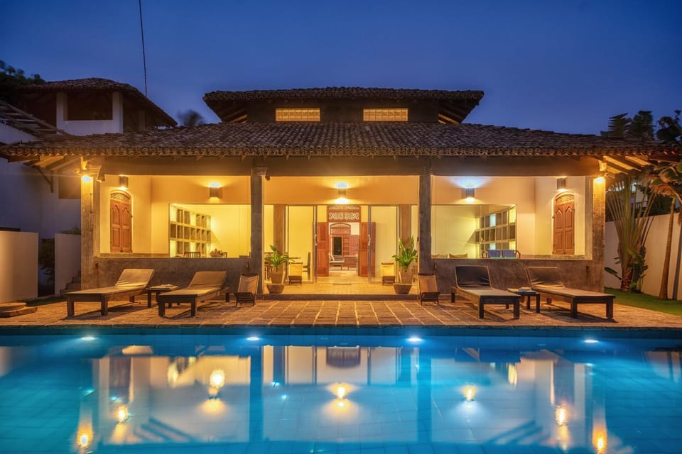 Patio, Kitchen or kitchenette, Living room, Photo of the whole room, Dining area, Pool view