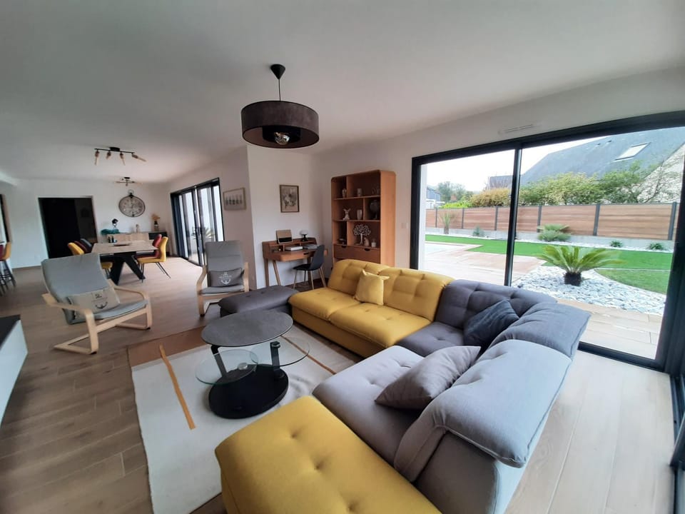 Carpe Diem House in Jullouville