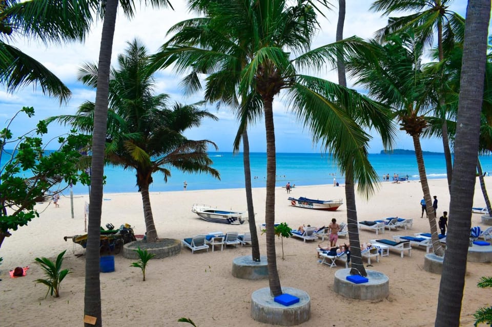 Day, Beach, Sea view, sunbed