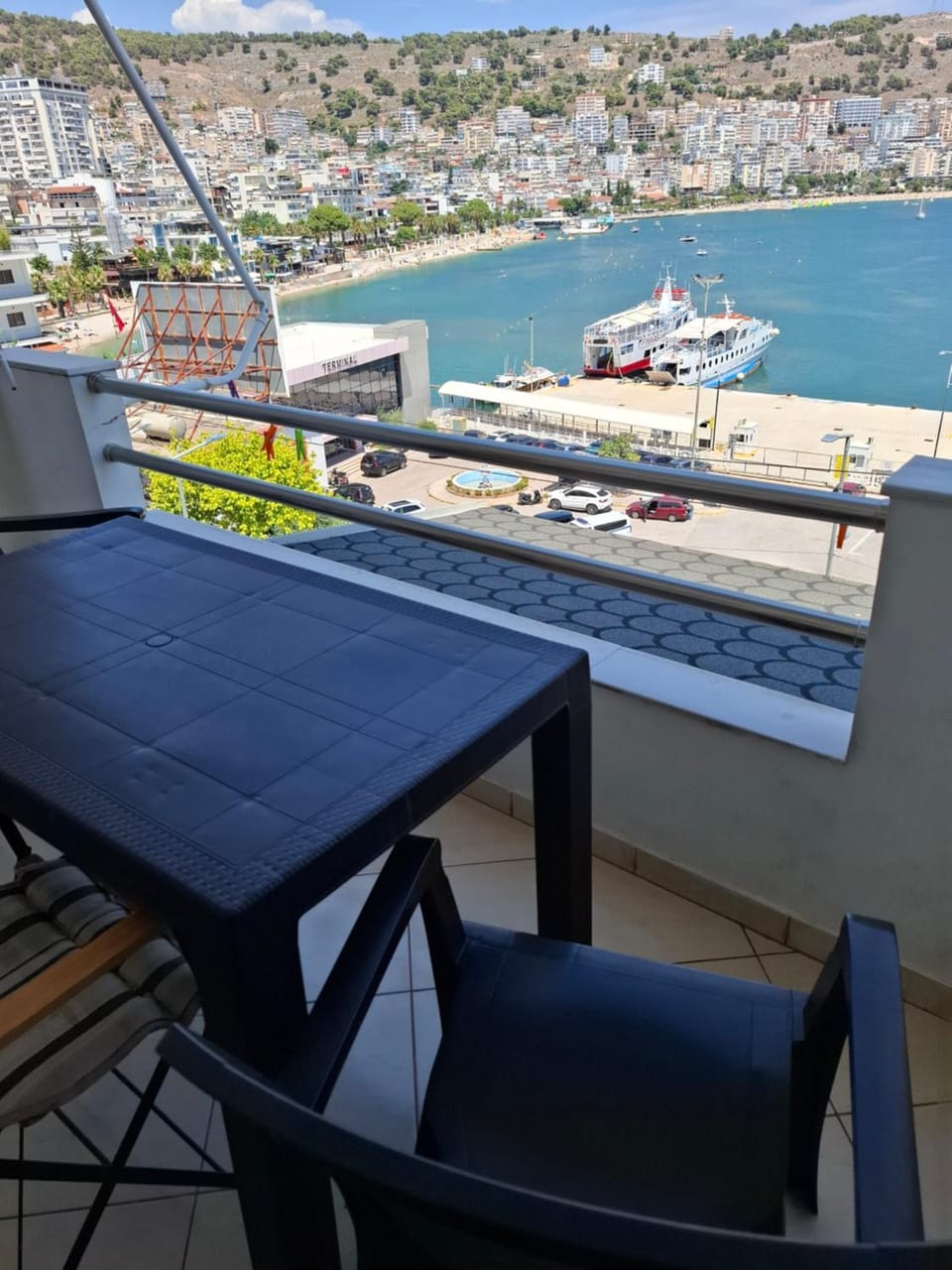 Saranda porti House in Sarandë