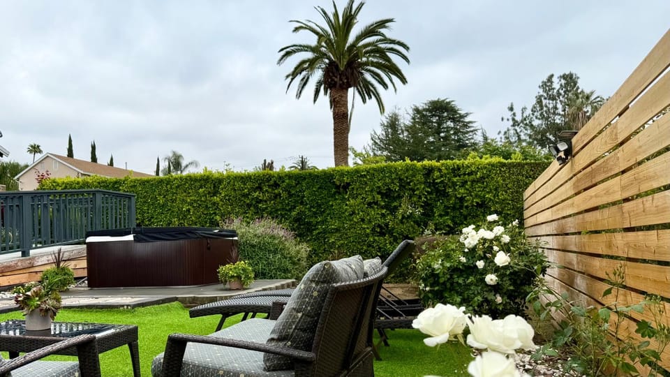 Mins To Pasadena Charm & Rose Bowl House in Altadena