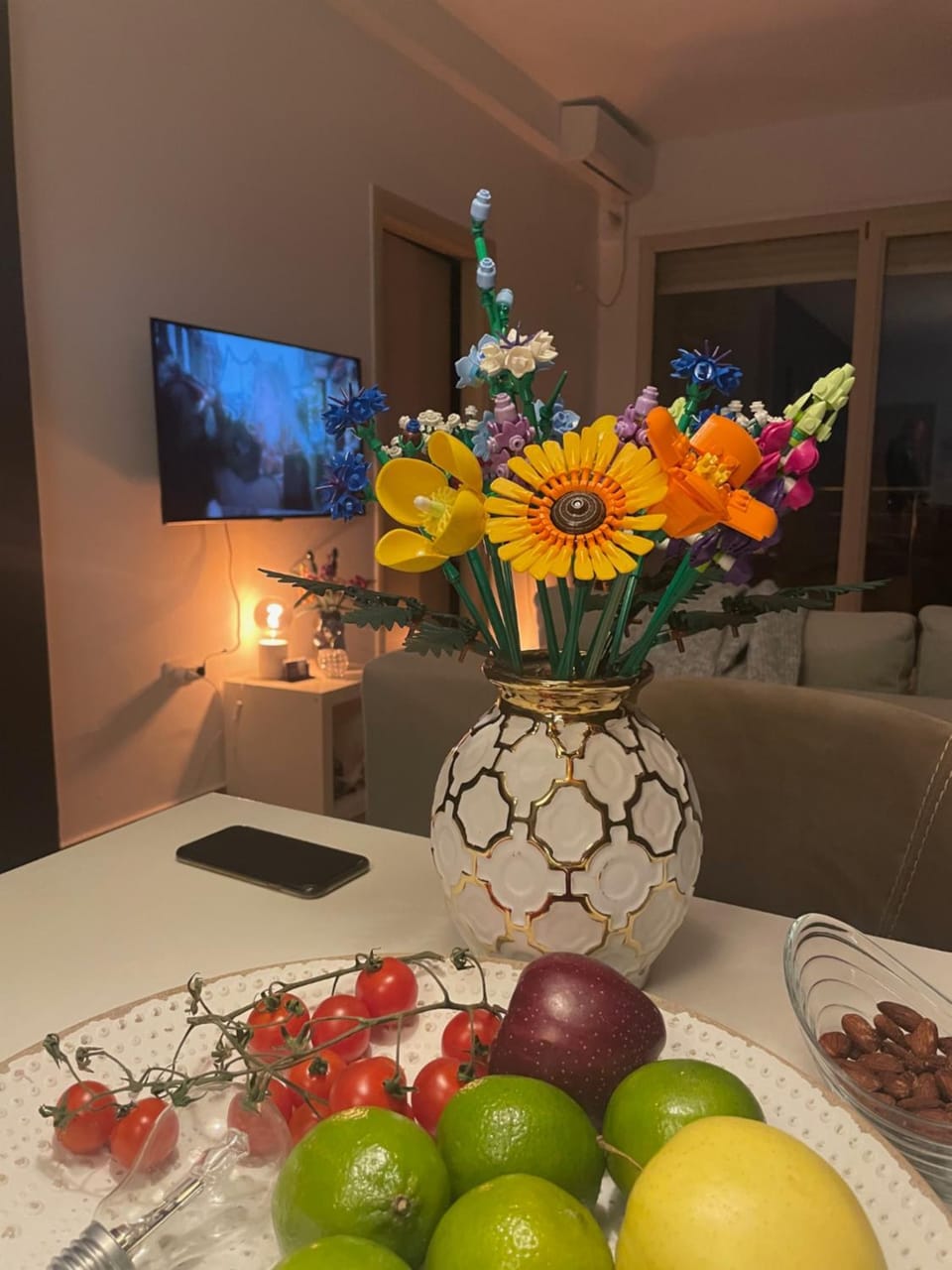 TV and multimedia, View (from property/room), View (from property/room), Living room, Food and drinks, Evening entertainment, Food, City view, City view, Mountain view, Mountain view, Sea view, Sea view, Drinks, Alcoholic drinks, Parking, furniture, furniture, internet, internet, air conditioner, air conditioner