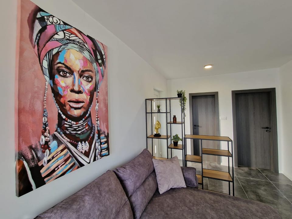 Living room, Decorative detail, Seating area