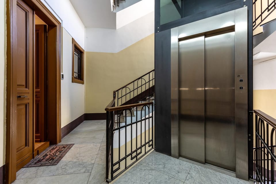 elevator