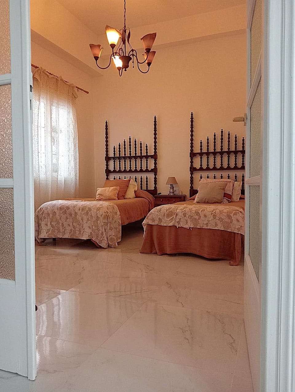 Bed, People, Photo of the whole room, Bedroom
