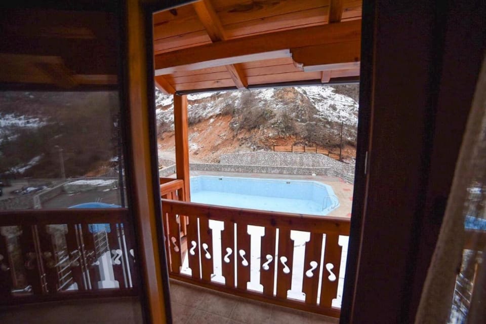 Izvor bazeni Vrela Bed and Breakfast in Zlatibor District, Serbia