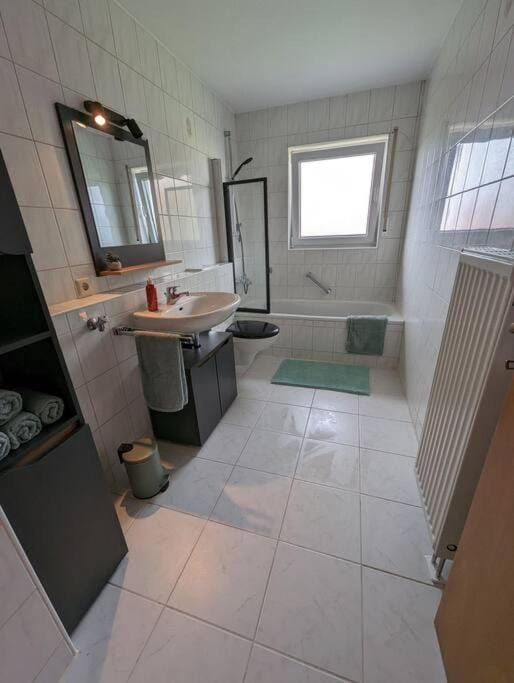 Toilet, Bathroom, Bath