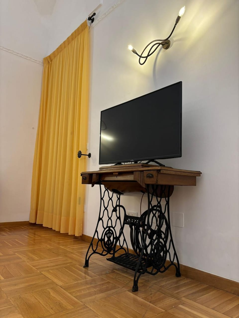 Communal lounge/ TV room, TV and multimedia