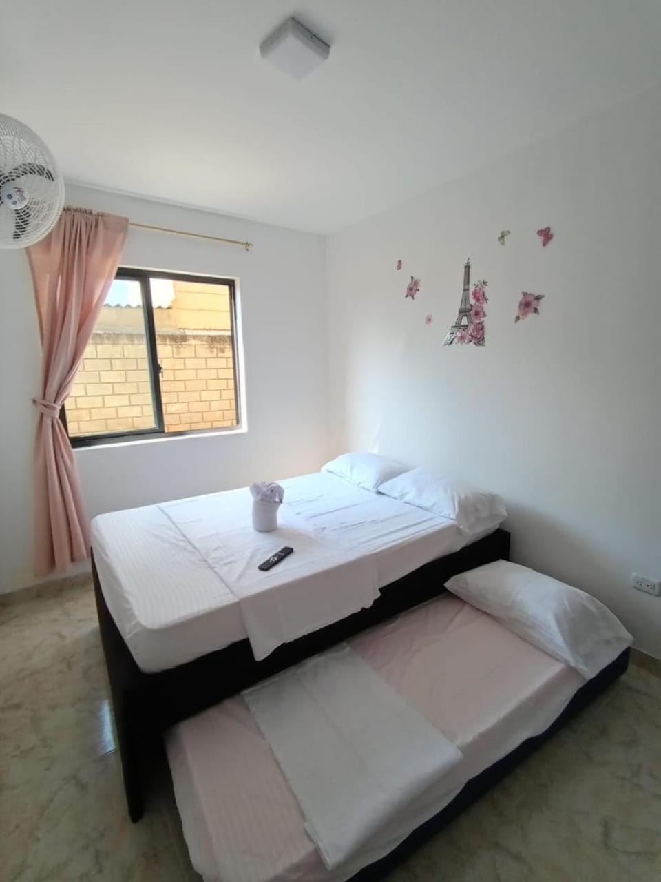 Santa Marta, El Rinconcito Hogareño. Hermoso Apto Y Amplio con Piscina, Cerca Playa Bello Horizonte. Apartment in Magdalena, Colombia