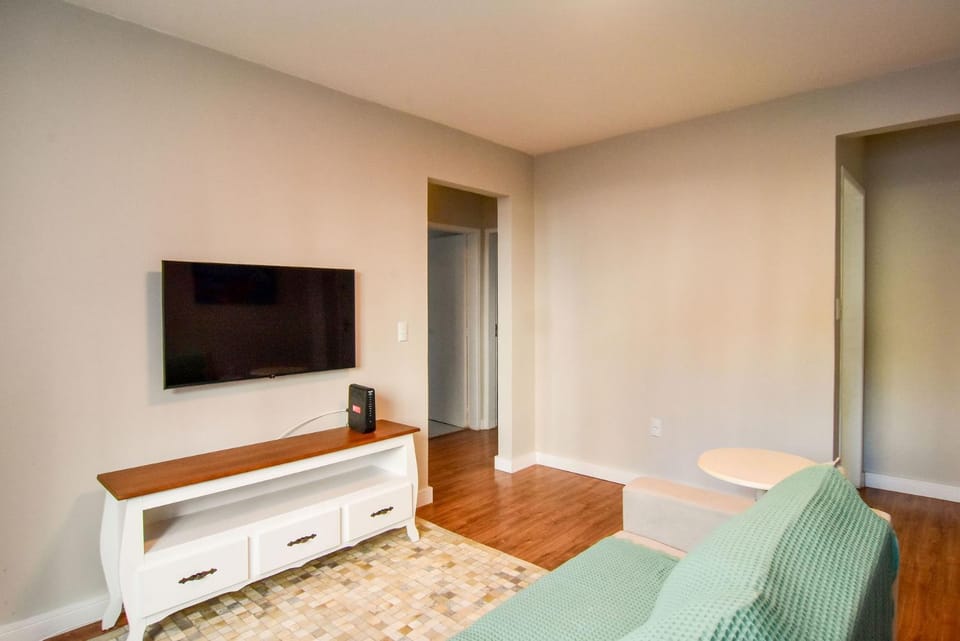 Conforto na Av. Brasil, 150 metros da Praia RS7551 Apartment in Camboriú