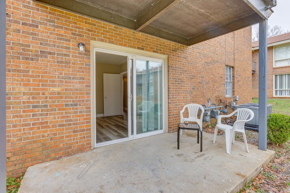 Montgomery Home in Garden District: 2 Mi to Dtwn! Apartment in Montgomery