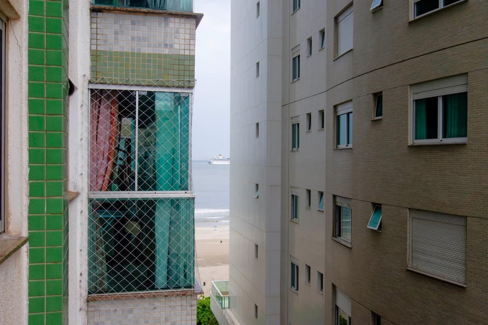 Em frente à praia em Balneário, 6 hóspedes VU3572 Apartment in Balneário Camboriú