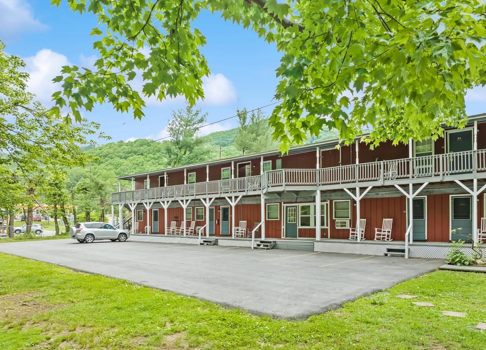 Property building, Parking