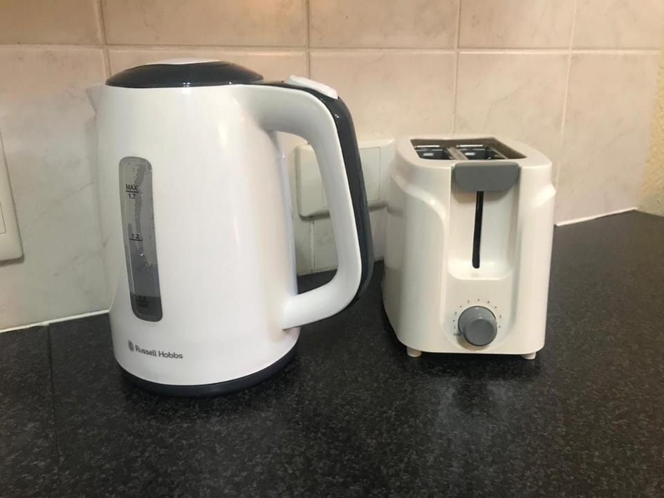 toaster, kitchen
