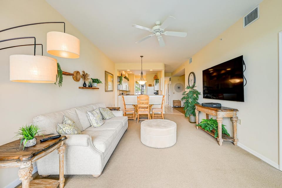 Naples Resort Condo on 2 Championship Golf Courses House in Lely Resort