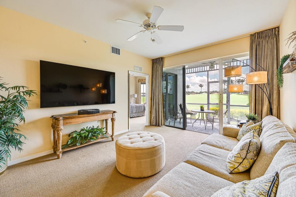 Naples Resort Condo on 2 Championship Golf Courses House in Lely Resort
