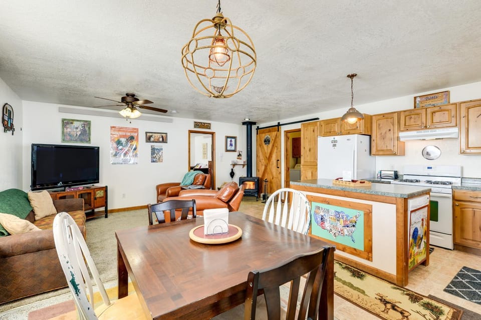 Thayne Retreat w/ Mountain Views - Near Trails! Apartment in Star Valley Ranch