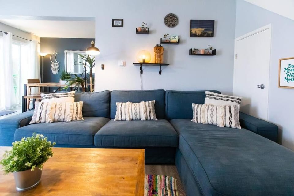 Cali Condo+BBQ+MemoryFoamBeds+12min to Beach Apartment in San Juan Capistrano