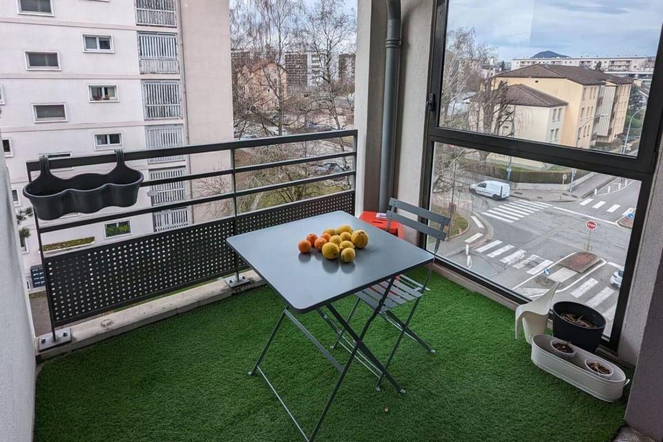 VIRAYA - Comfortable flat a stone's throw from the lake Apartment in Annecy