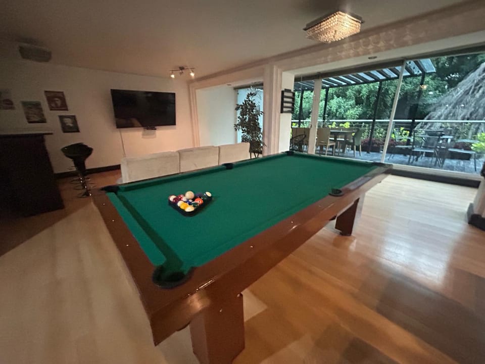 Billiard, Game Room, TV and multimedia