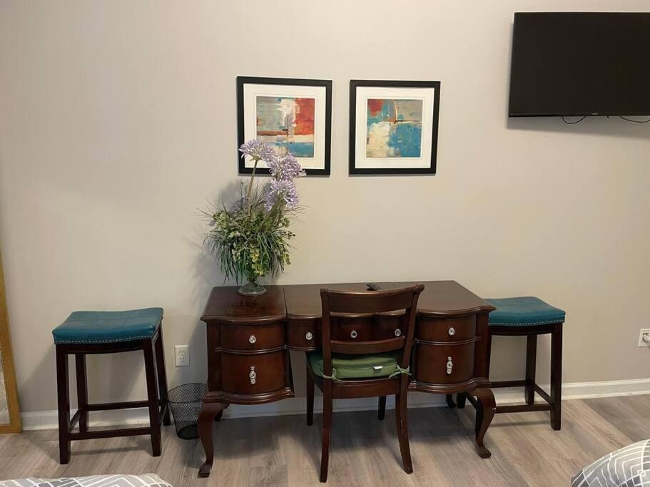 Adorable Apt with Access to Pool and Tennis Courts Apartment in Acworth