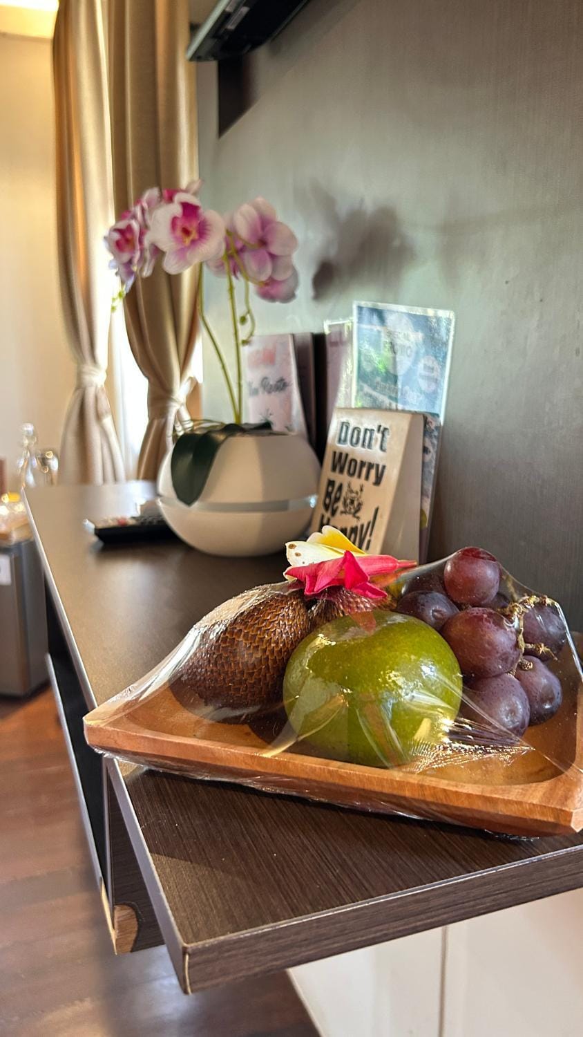 Food and drinks, Food