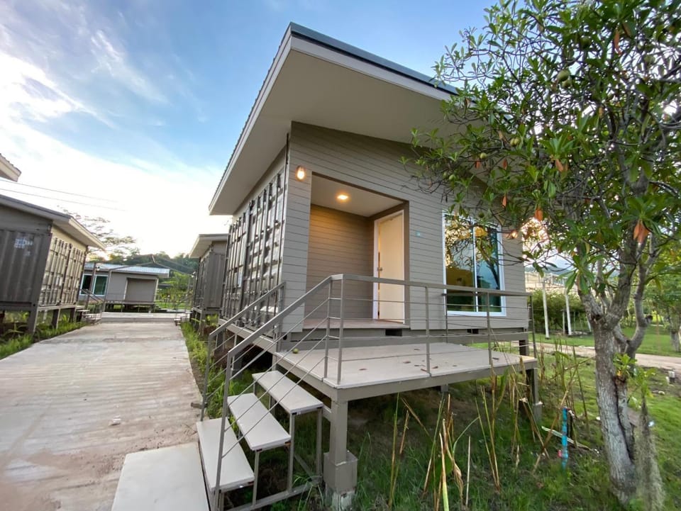 Tree Scape Mountain View Resort House in Chiang Mai
