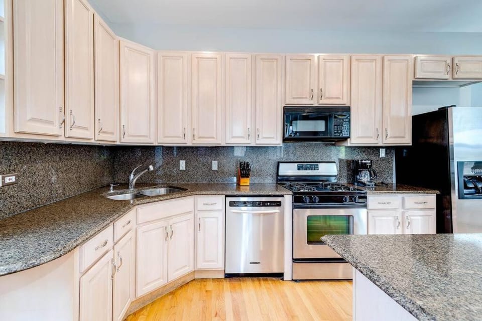 Stunning 2 Floor Penthouse Downtown Apartment in Chicago