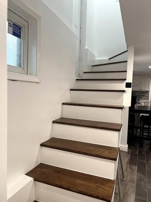Modern & cozy basement apartment near JFK airport Apartment in Woodhaven