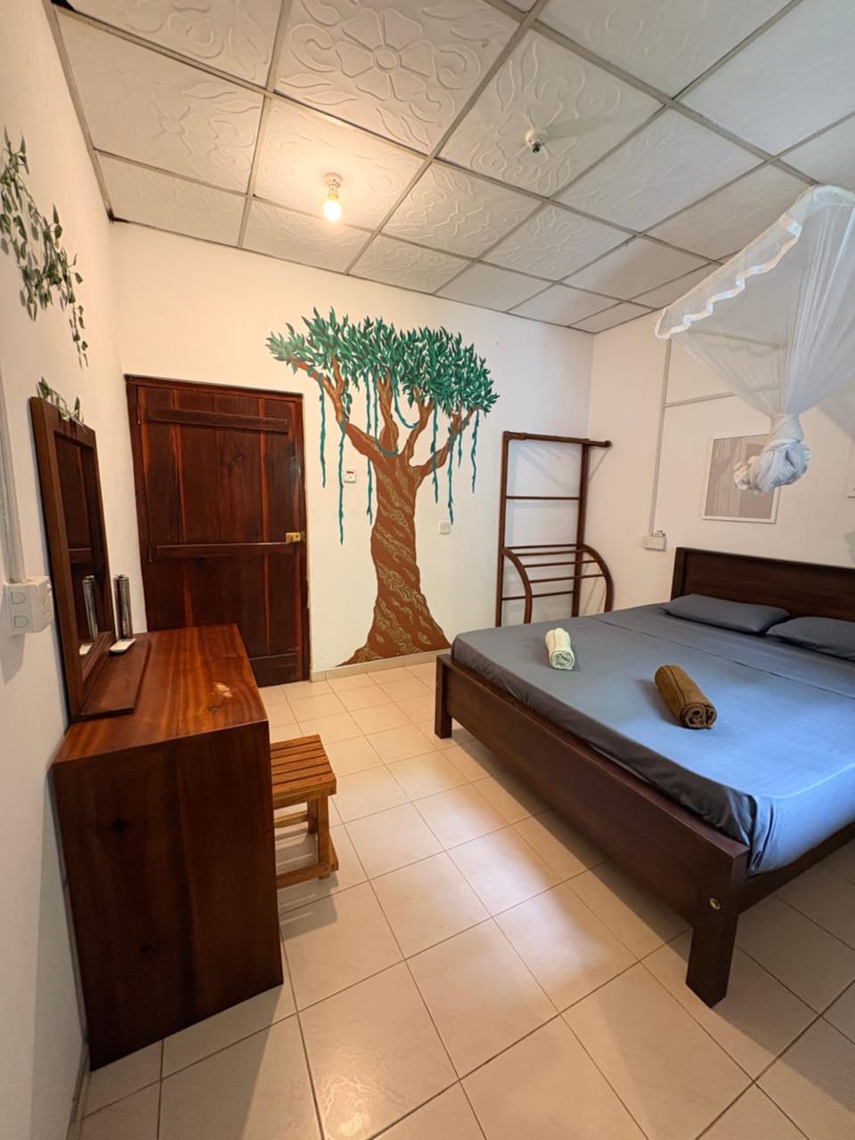 Coco Mango Hostel Bed and Breakfast in Southern Province