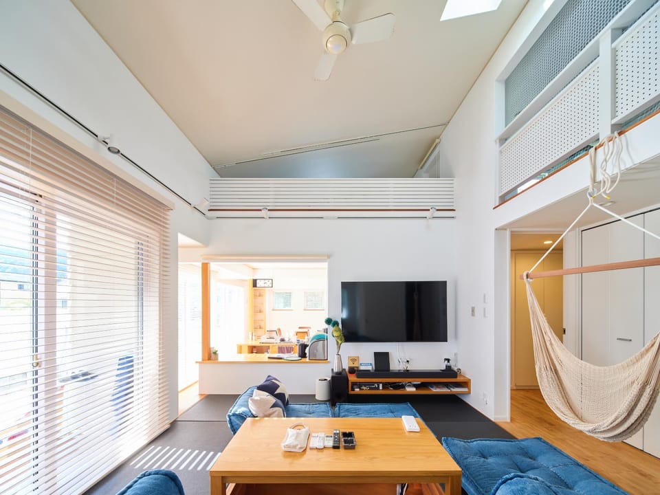 TV and multimedia, Living room